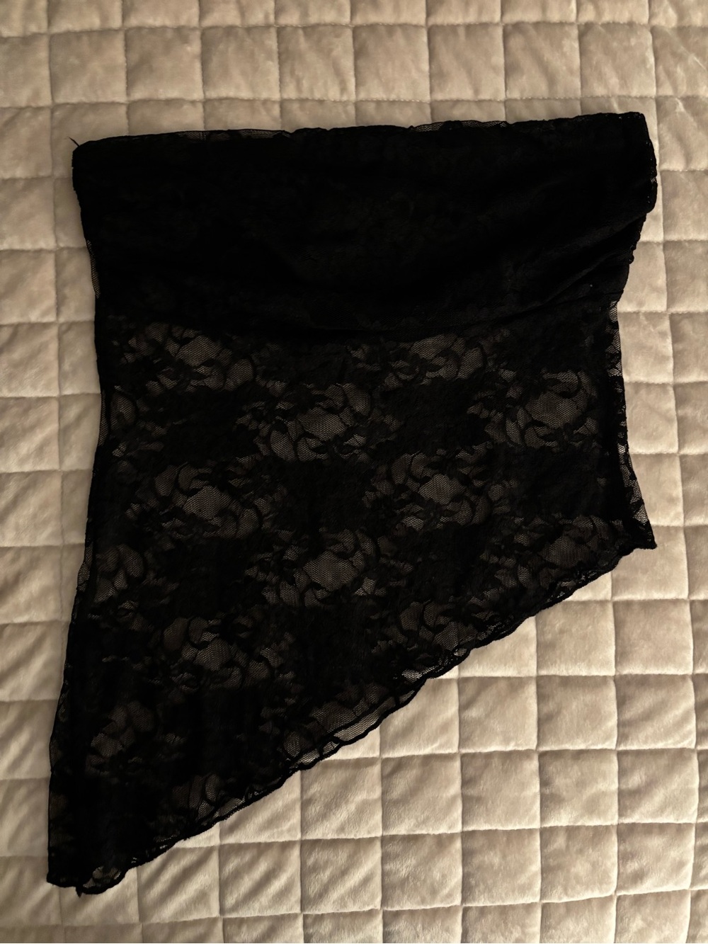 West of Melrose Women’s Black Lace Asymmetric Strapless Camisole Size M